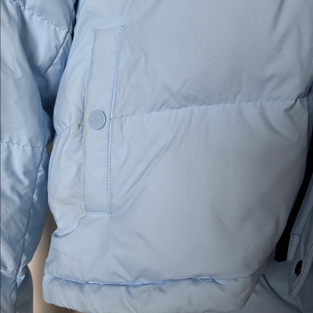 Aritzia Super Puff Light Blue Shorty Jacket, light marks on pocket & hood - Picture 5 of 10